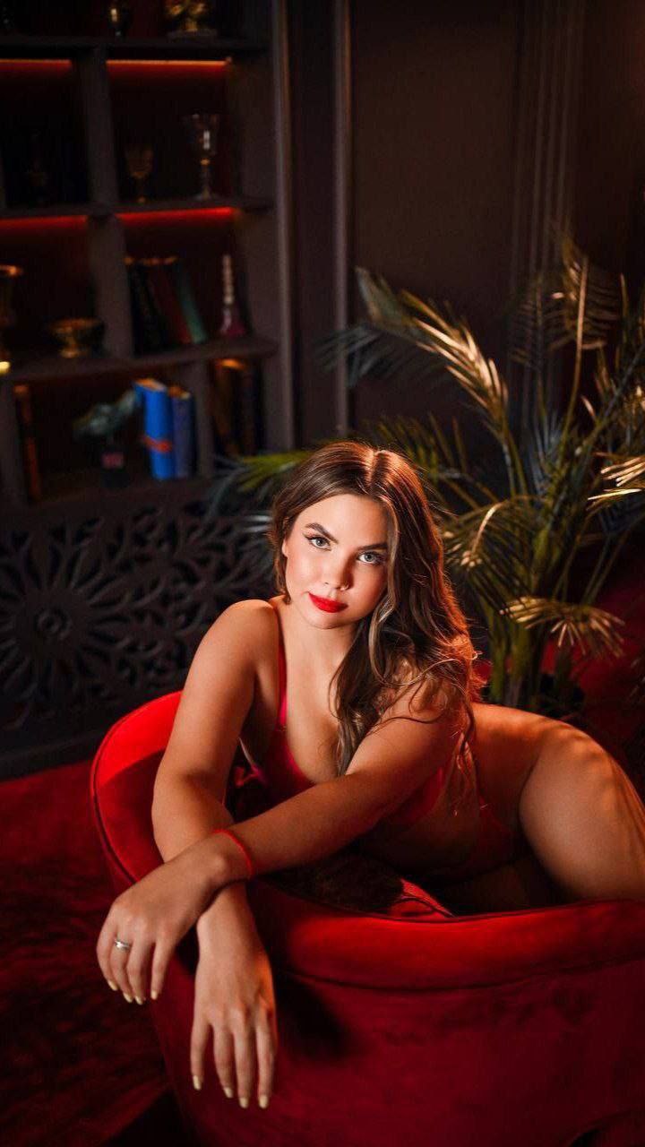 Настя 27 лет